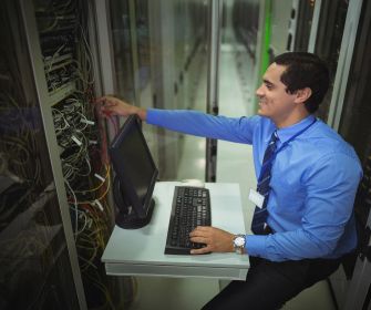 Tarjeta Seguro Equipos Electrónicos Tarjeta de seguro de equipos electrónicos.